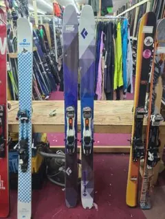 Item thumbnail for item 0cdfe148-96ff-4e81-bd2b-915527fe0a3d