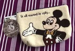 【新品タグ付き】ディズニーリゾート ミッキー サガラポーチ 35周年 ベージュ