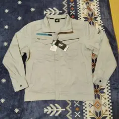 Item thumbnail for item fe309f65-fdd3-4c0a-948b-2e6d2788073a