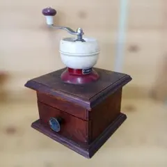 Item thumbnail for item 39a8958d-3637-4a1c-80c1-1003c37028f7