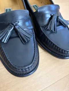 COLE HAAN タッセルローファー ブラックのサムネイル