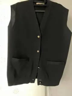 Curensology ブラックニットベスト