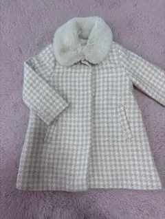 Item thumbnail for item e64c78ae-5b95-46bb-a370-8f38c72e4384