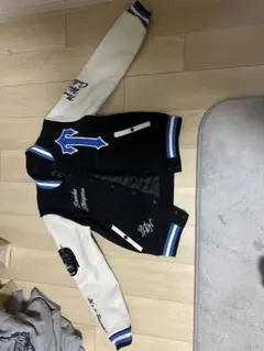エ*ル様 supreme オールレザー スタジャン XL - メルカリ