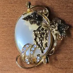 Item thumbnail for item 74b06e93-824d-4a95-8cee-034c3100eb91