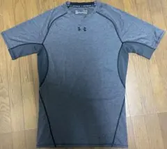UNDER ARMOUR コンプレッション 半袖 インナー ヒートギア　サッカー