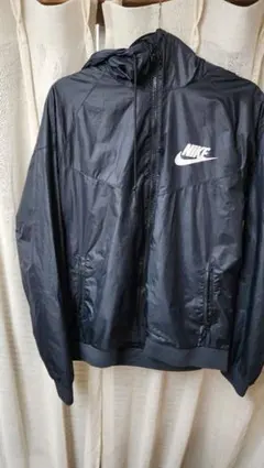nike ナイロンジャケット　Lサイズ