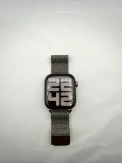 極美品 Apple Watch 10 セルラー 42mm チタン ミラネーゼ