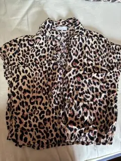 Bershka レオパード シャツ パーカー セット 美品　ギャルのサムネイル