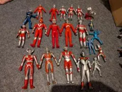 ウルトラマン・怪獣 ソフビ フィギュア まとめ売り 8体セット - メルカリ