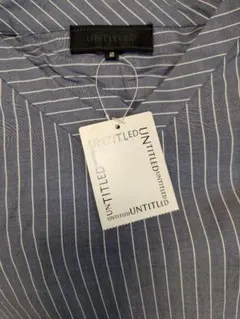 UNTITLED ストライプ柄 Vネック 五分袖シャツ サイズ2