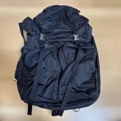 【訳あり】PRADA 初期型v136 レア PRADA V136 希少初期型 OLIVE ヴィンテージ バックパック - メルカリ