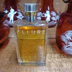 シャネル　アリュール　オードトワレ　50ml