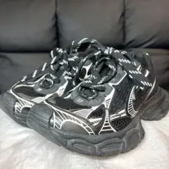 【BALENCIAGA】3XL / 37