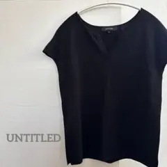 UNTITLEDブラック キーネックニット