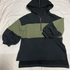 ブラック パーカー