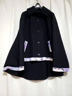 極美品　レオナール　ポンチョ風ショートコート　黒地　42