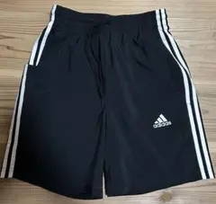 adidas メンズ ショートパンツ ブラック Sのサムネイル