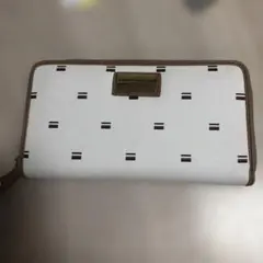 トミー長財布のサムネイル