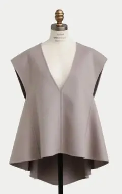 【新品未使用】STUMBLY ペプラムジレ