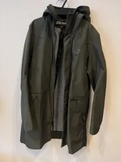 Nike ネイビーマウンテンパーカーコート　Mサイズ