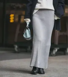 リブニットタイトスカート　ライトグレー