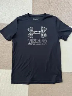 アンダーアーマー キッズサイズ YXL 黒色 半袖