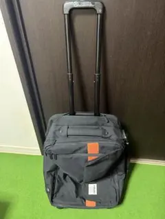 【ピン様専用】MILESTO キャリーケース ブラック 2輪のサムネイル