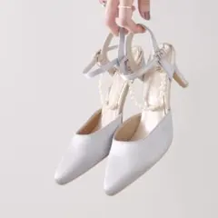 jurer 2WAYサテンパールストラップパンプス シルバー L