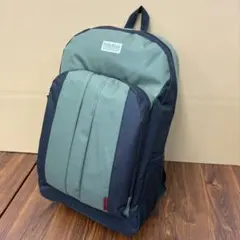 【新品】送料込み　リュック　バックパック　防災　避難　通勤通学　スポーツ　ジム