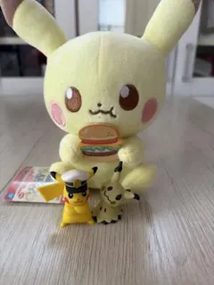ポケピース ぬいぐるみ おいしいじかん ピカチュウ　ガチャガチャのサムネイル