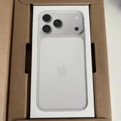 本日配送・新品・未開封】iPhone17ProMax 256GB シルバー - メルカリ