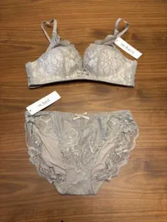 Item thumbnail for item c7118fd8-3a3c-4eb2-9846-e4b2c296b93b