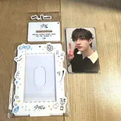 送料無料 新品 straykids スキズ 更新特典