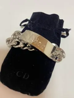 Dior クリアハートバングル 美品 - メルカリ