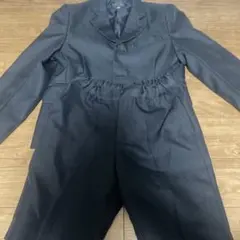 黒のフォーマルスーツ 120cm ジャケットとパンツセット