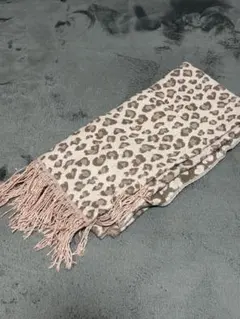 ヒョウ柄フリンジマフラー