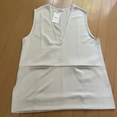 新品！タグ付き☆LEPSIM Vネックベスト ホワイト