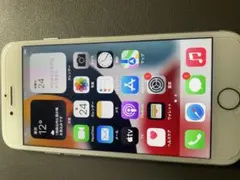 iPhone7 バッテリー83% 32GB