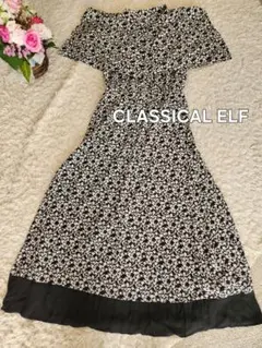 存在感抜群の主役級ワンピ。配色切替え小花ロングワンピース　S