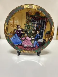 ロシア 伝統工芸品 漆の細密画 パレフ塗 小物入れ ハンドメイド - メルカリ