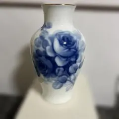 【美品】大倉陶園　花瓶　ブルーローズ28cmのサムネイル