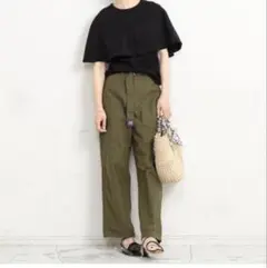 BEAUTY&YOUTH フリルケープカットソー ブラックのサムネイル
