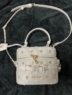 リズリサバニティバッグ LIZ LISA on X: 