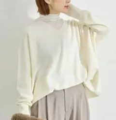 IENA FineニュージーウールニュアンスVプルオーバー