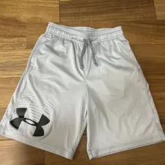Under Armour ハーフパンツ
