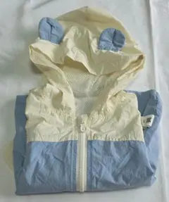 【子供服】フード付き水色クリームジャケット 2歳