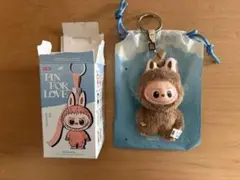 ＆ &ラブブ THE MONSTERS PIN FOR LOVE アルファベット