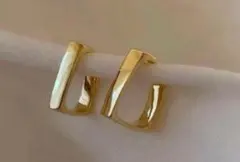 88 ゴールドスタッドピアス　シンプル　オシャレ　大人女子　売れ筋　韓国