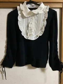 アンクルージュ　フリル襟ニット